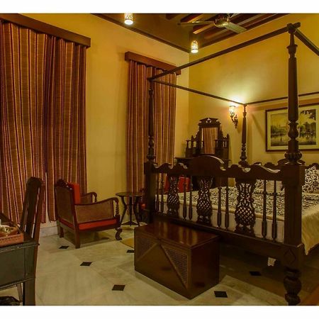Hotel 233 Park Street Calcutta Kamer foto